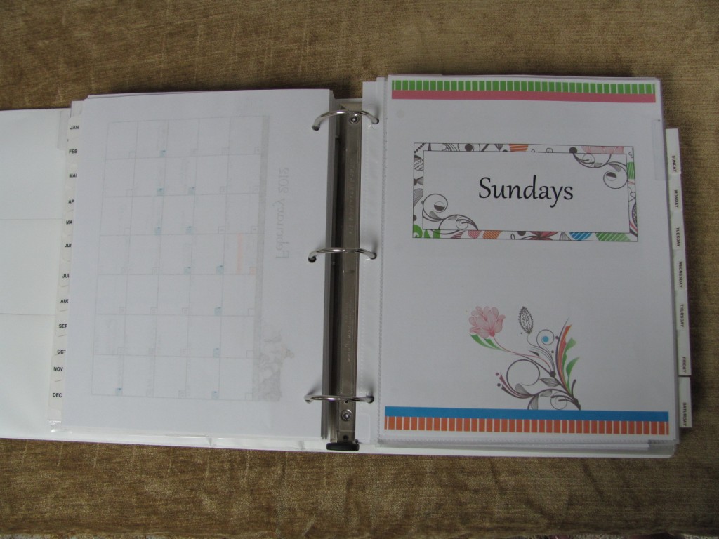 Make a Household Planner Notebook: Days of the Week